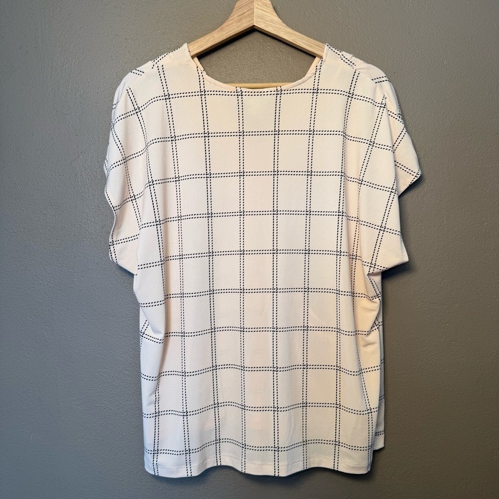 Liz Claiborne Pink & Black Faux Wrap Style Short Sleeve Silky Blouse Size XXL - Picture 10 of 14